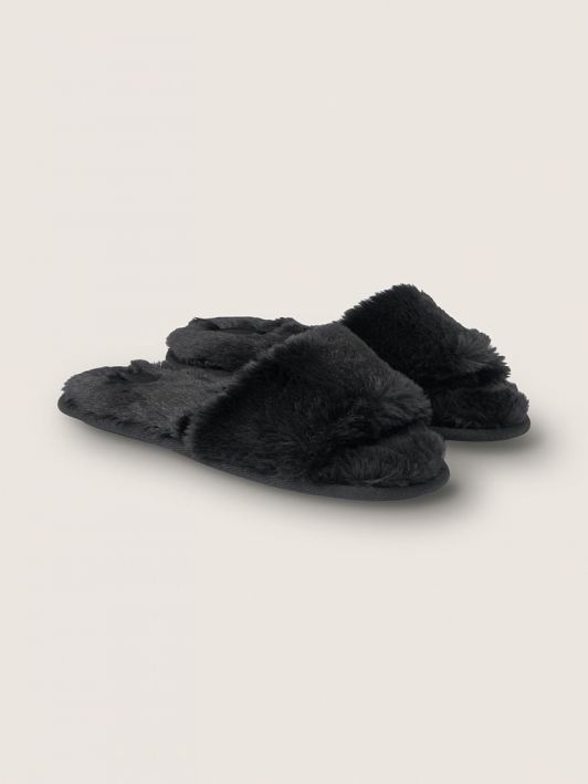 Black fluffy hot sale slippers