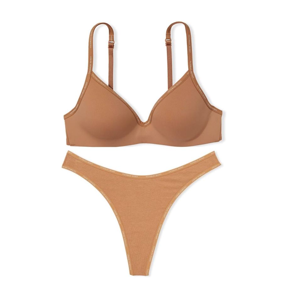 Комплект Lightly Lined Wireless Bra & Thong Panty Toffee від Victoria's Secret