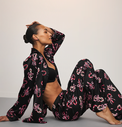 Піжама сатинова Glazed Satin Long Pajama Set Black Print