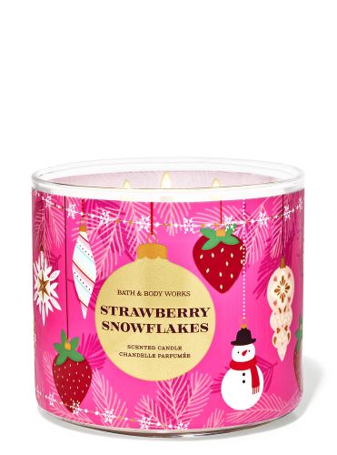 Ароматизована свічка Strawberry Snowflakes від Bath & Body Works