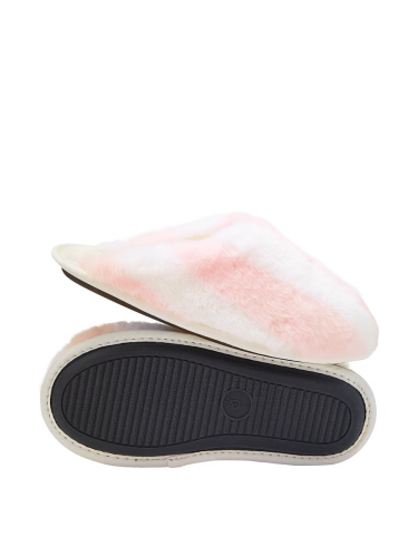 Домашні тапочки Closed Toe Faux Fur Slipper Heritage Stripe